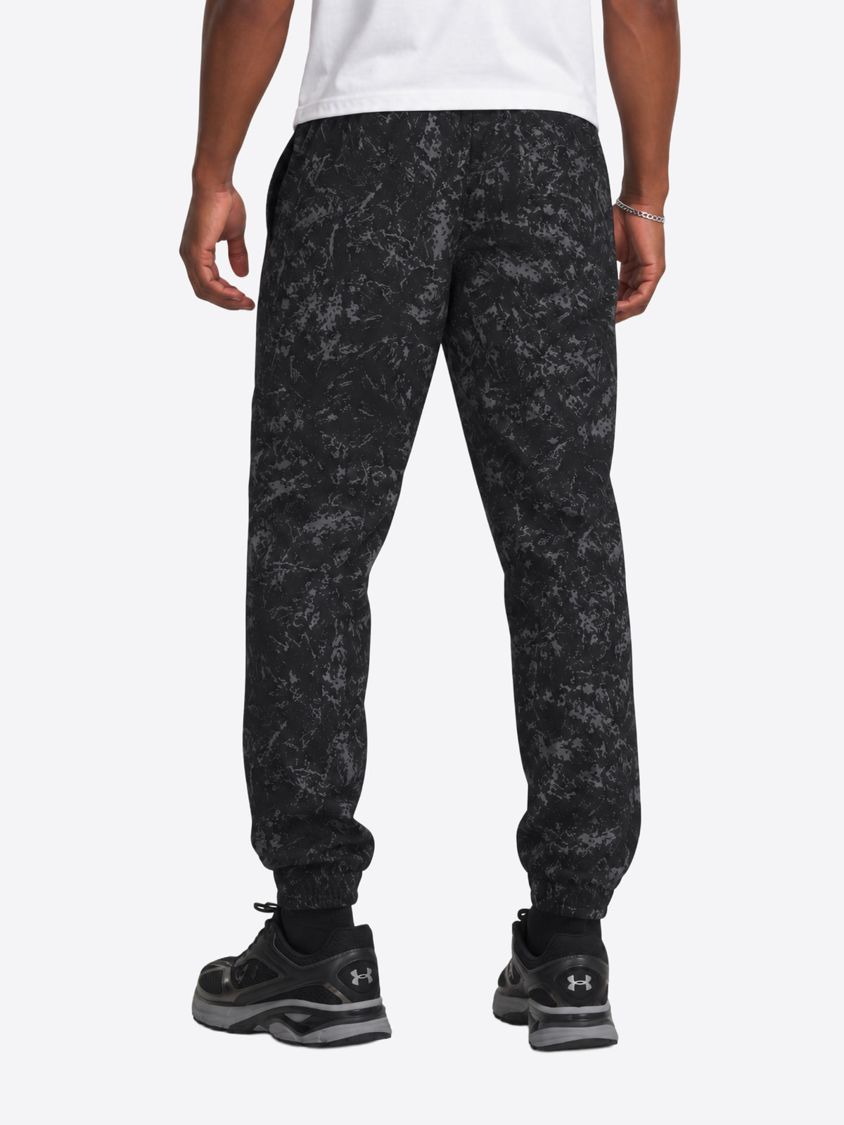 Pantalone Tuta UNDER ARMOR da Uomo - nero 1386557008 NEROGRAFIC