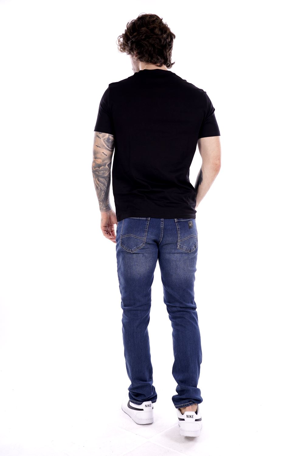 Armani T-shirt Nera Da Uomo