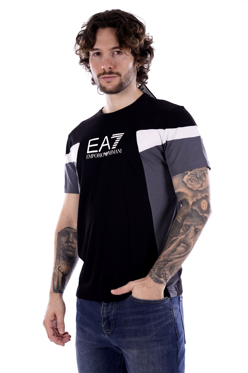 Armani T-shirt Nera Da Uomo