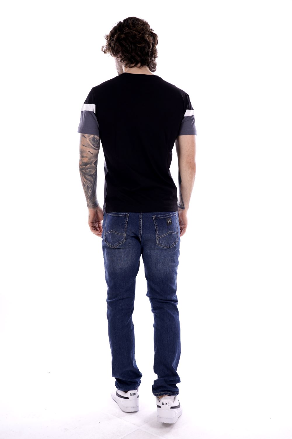 Armani T-shirt Nera Da Uomo