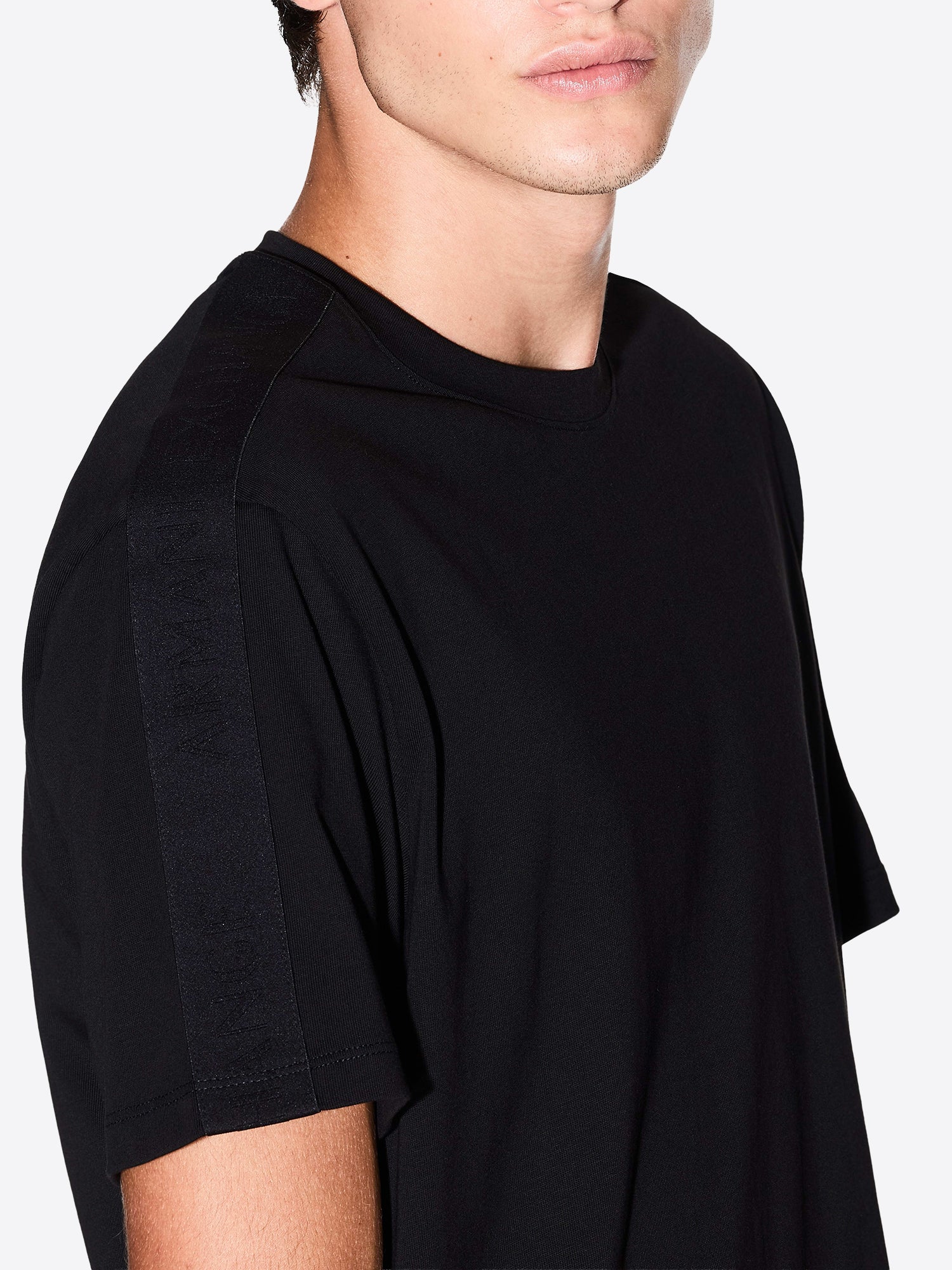 T-shirt AX ARMANI EXCHANGE da Uomo - nero XM001283UC001